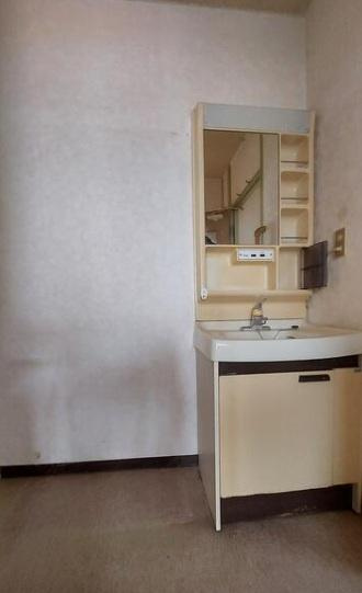 シティハイツ丸の内の独立洗面台