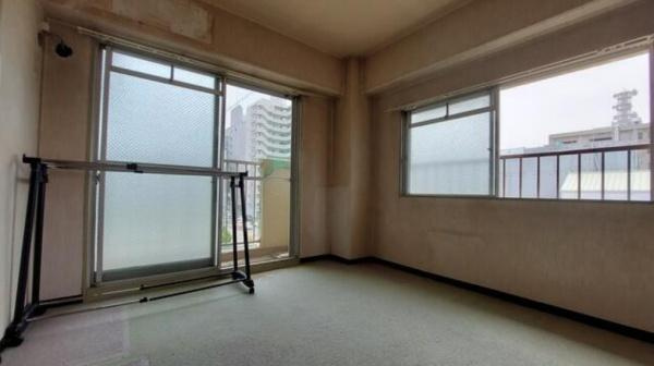 シティハイツ丸の内の洋室