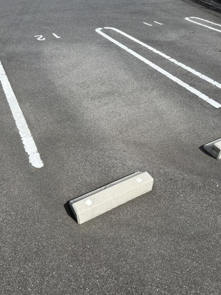 アーバンコートの駐車場
