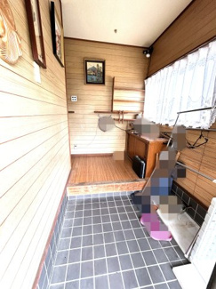 【玄関】 | ■100万円値下げしました■高槻市安岡寺町５丁目