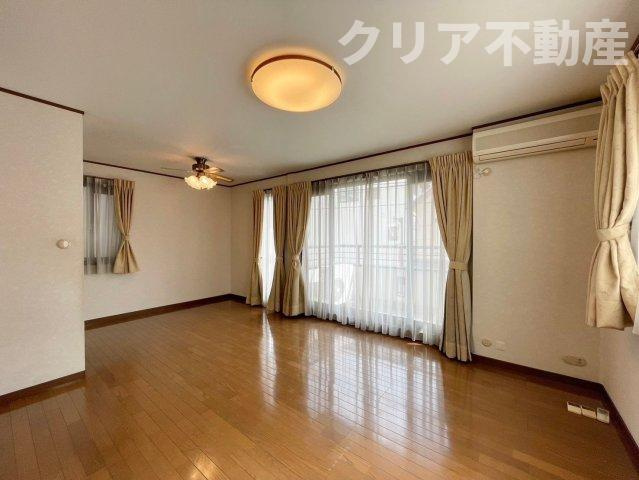 【居間・リビング】 | 高崎市宮元町　中古住宅