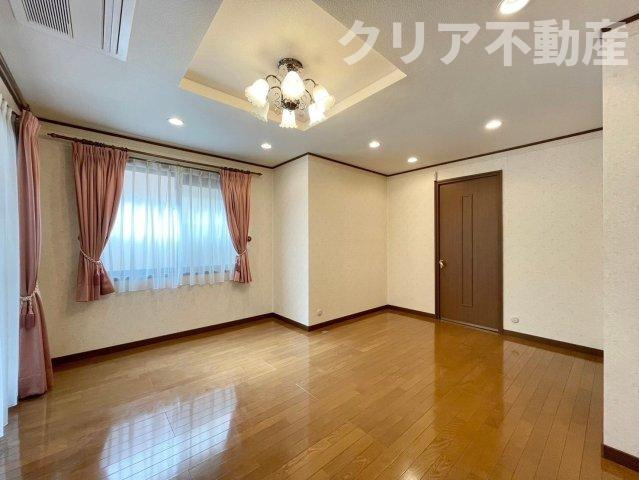 【居間・リビング】 | 高崎市宮元町　中古住宅