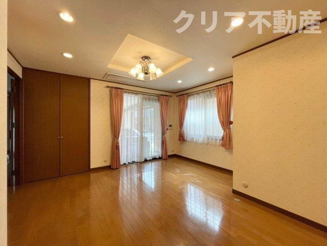 【居間・リビング】 | 高崎市宮元町　中古住宅