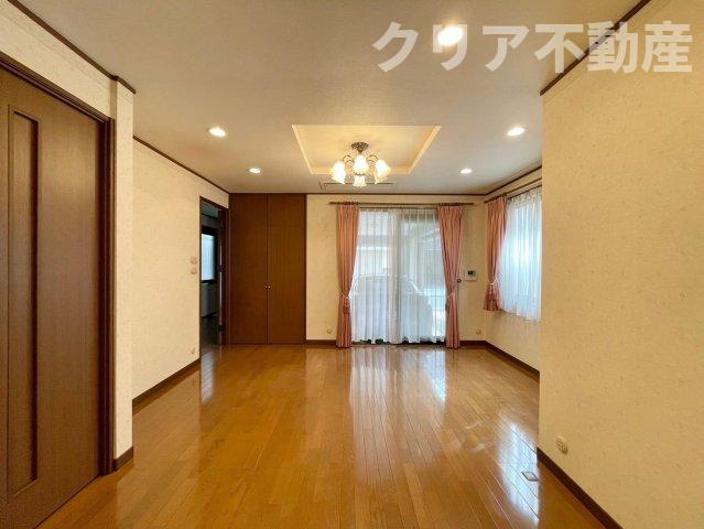 【居間・リビング】 | 高崎市宮元町　中古住宅