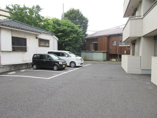 コンフォート桜の駐車場|※要空き確認