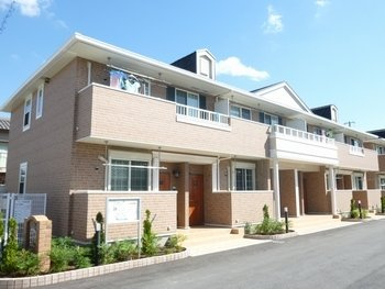 【外観】 | アウローラ玉手Ⅱ　Ａ | 落ち着いた雰囲気の外観です