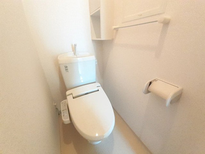【トイレ】 | アウローラ玉手Ⅱ　Ａ | 落ち着いた色調のトイレです