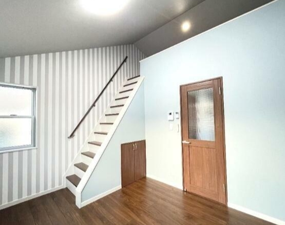 【居間・リビング】