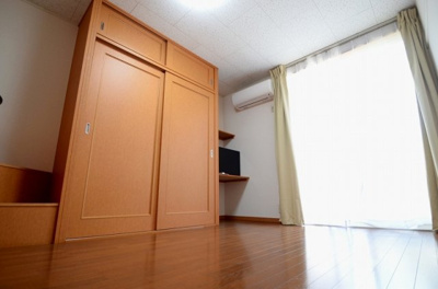 【居間・リビング】 | レオパレスおおむら | 設備仕様は号室により異なる為、現況を優先とします。