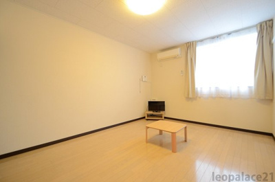 【寝室】 | レオネクストヴェルデュール | 設備・仕様は号室により異なる為、現況を優先致します。