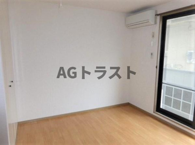 【居間・リビング】 | ビーライン原市 | 洋室