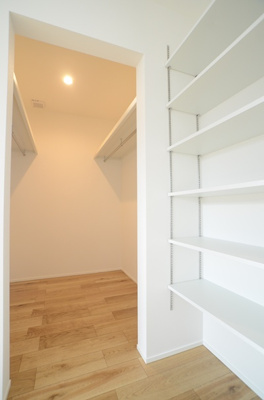 【洋室】 | 海老名市杉久保南3丁目 新築戸建て 全6棟【仲介手数料無料】 | 2階　洋室1（7.2帖）ＷＩＣ