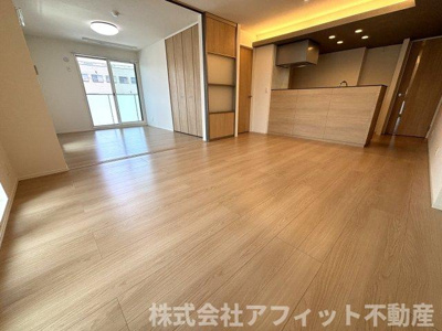 【居間・リビング】 | ボン・メゾン東福山 | LDK15.2帖