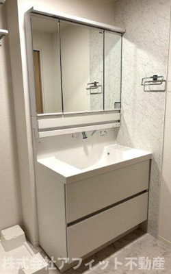 【洗面所】 | ボン・メゾン東福山 | 洗髪洗面化粧台