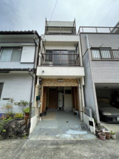 ６５４４６　岐阜市元宮町３丁目中古戸建て