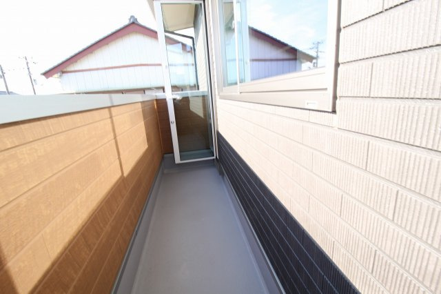 土佐市高岡町乙　新築戸建　西棟　【内覧可能】（全2区画）のバルコニー|2Ｆ　南の部屋　7.8帖
