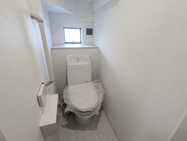 瀬戸市秋葉町　全2棟のトイレ