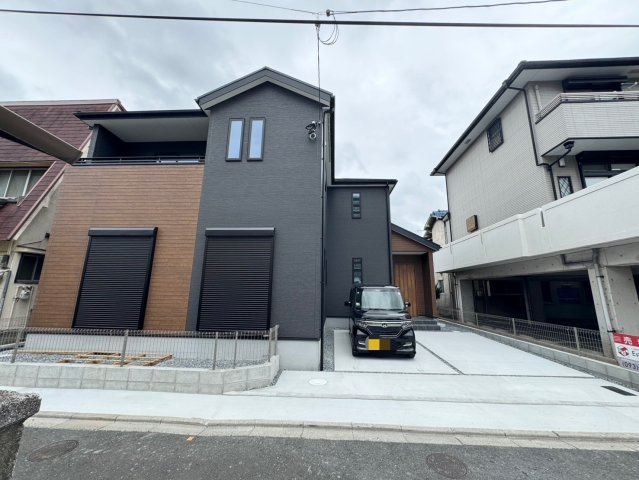 ーBloomーブルームー小倉北区貴船町4期　【小倉北区　新築戸建て】の駐車場|駐車スペースは並列２台可能♪