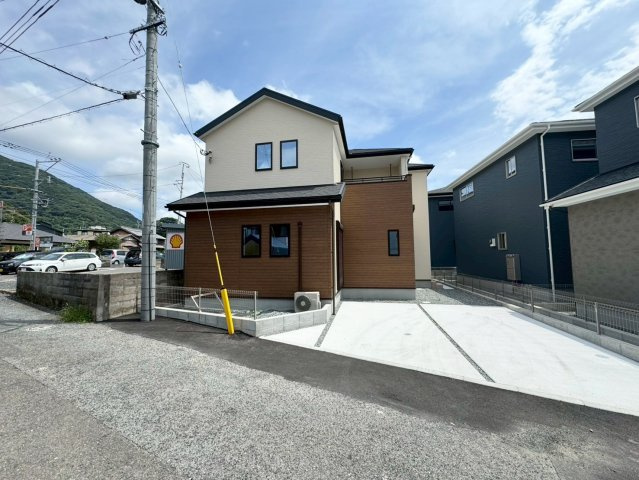 ーBloomーブルームー小倉南区湯川1丁目1期　【小倉南区　新築戸建て】の駐車場|駐車スペース3台♪　【小倉南区　新築戸建て】