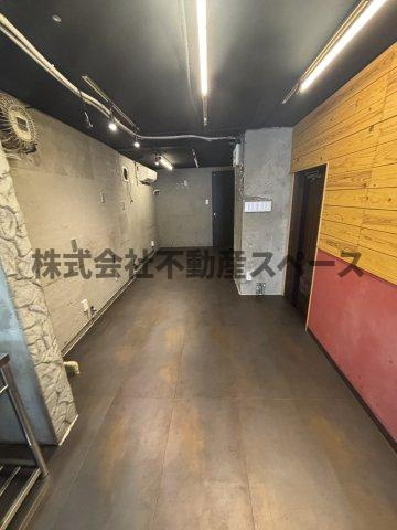 大阪市東淀川区小松１丁目の店舗事務所