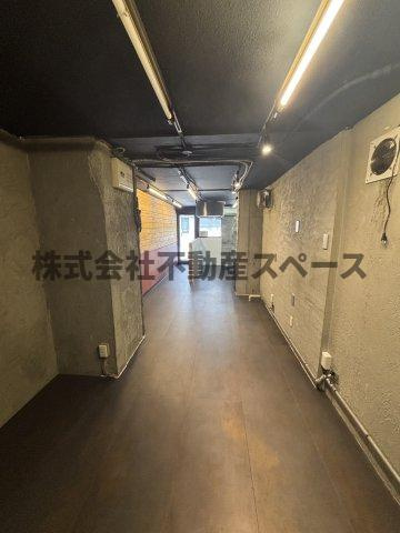 大阪市東淀川区小松１丁目の店舗事務所の内装