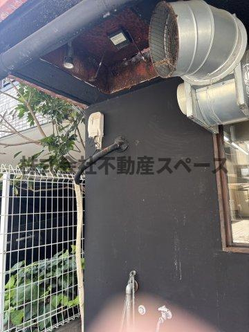 大阪市東淀川区小松１丁目の店舗事務所の内装