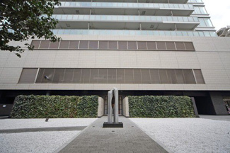 【外観】 | ペット飼育可能！平成２４年築、２４時間有人管理＆宅配ボックス付きタワーマンション浅草タワーは即日現地案内可能となっておりますので、お気軽にお問い合わせください！