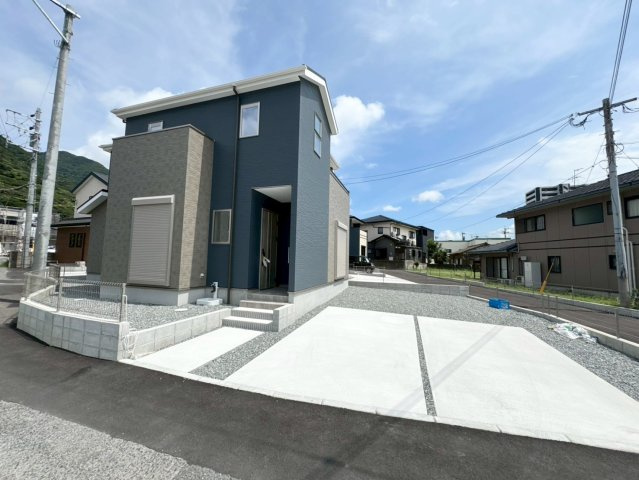 ーBloomーブルームー小倉南区湯川1丁目1期　【小倉南区　新築戸建て】の駐車場|駐車スペースは３台可能♪　【小倉南区　新築戸建て】