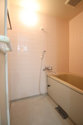 【浴室】 | ウイスタリア藤