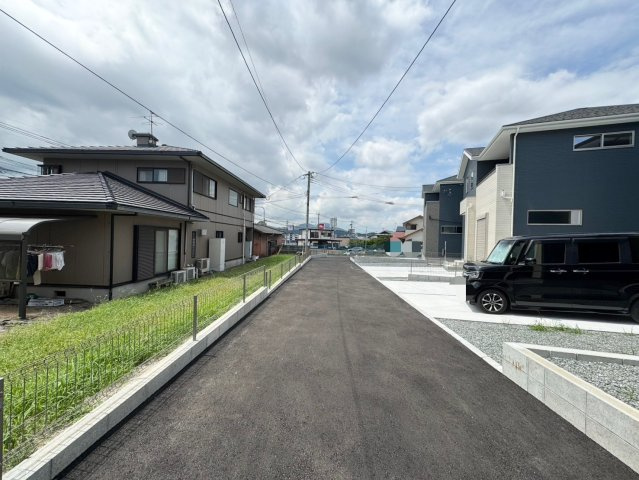 ーFor.Mーフォルムー小倉南区湯川1丁目1期　【小倉南区　新築戸建て】の前面道路含む現地写真|付近には保育園もあり共働きの方にも便利です　【小倉南区　新築戸建て】