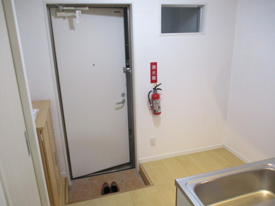 【玄関】 | カーサ　ルミノサ