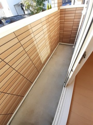 ノヴァ　ビジュアルのバルコニー|広々としたバルコニーです