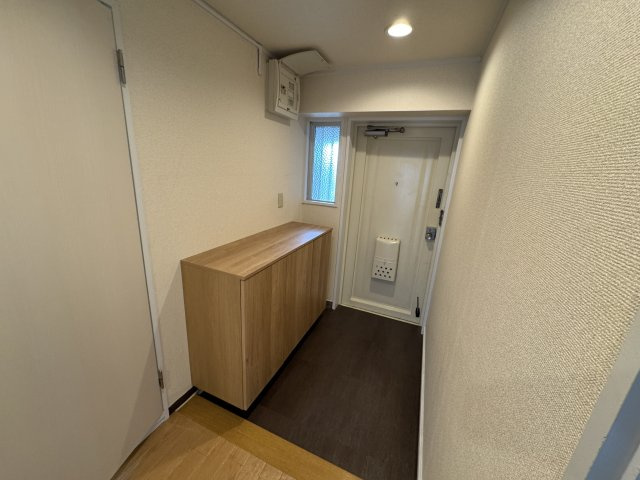 豊中スカイハイツの玄関
