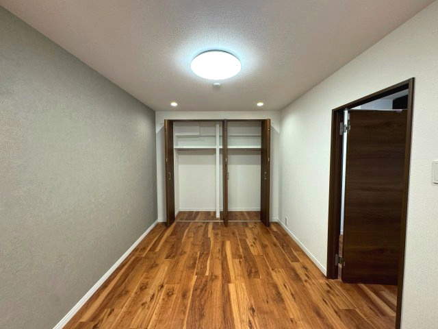 府中マンションの洋室|洋室１(約５.５帖)