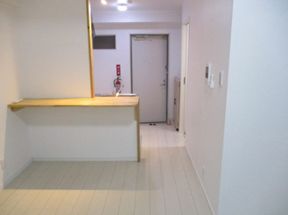 【洋室】 | カーサ　ルミノサ