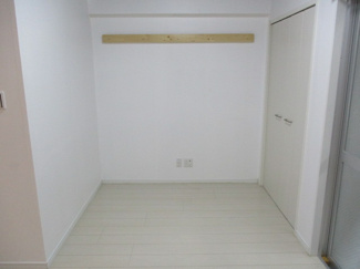 【洋室】 | カーサ　ルミノサ