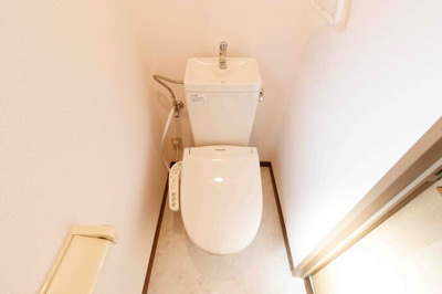 【トイレ】 | アムール・コルン