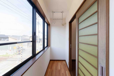 【バルコニー】 | アムール・コルン