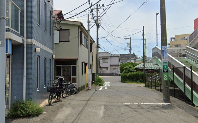 【前面道路含む現地写真】 | 茅ヶ崎市汐見台売地