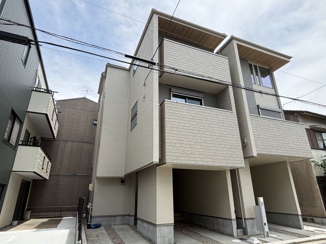 MELDIA千種区青柳5丁目｜名古屋市の戸建ならホームアップの駐車場|2台並列駐車可能です◎