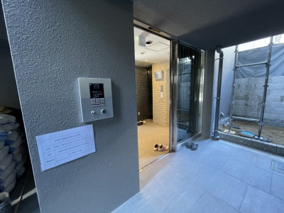 【エントランス】 | ブリリアントコートパーリオ