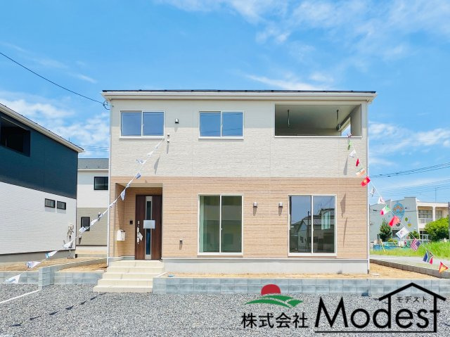 伊勢崎市上泉町の外観|年中無休で平日の仕事終わり夜２０時まで受付可能です。
事前のご予約がオススメです。お気軽にお問い合わせください。