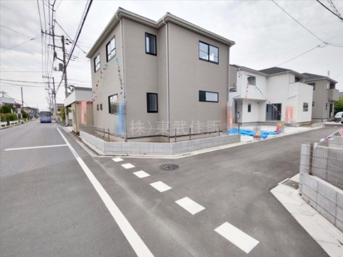 【前面道路含む現地写真】の画像