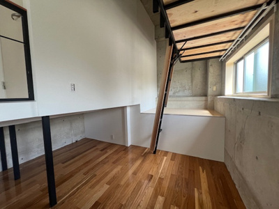 【内装】 | イルコンプレッソ