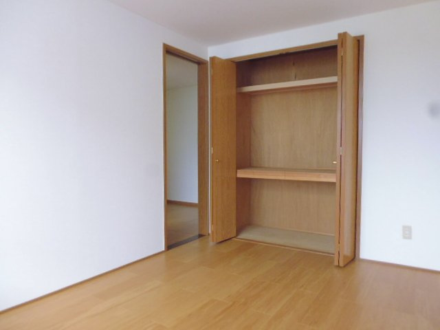 ローゼン大上の洋室