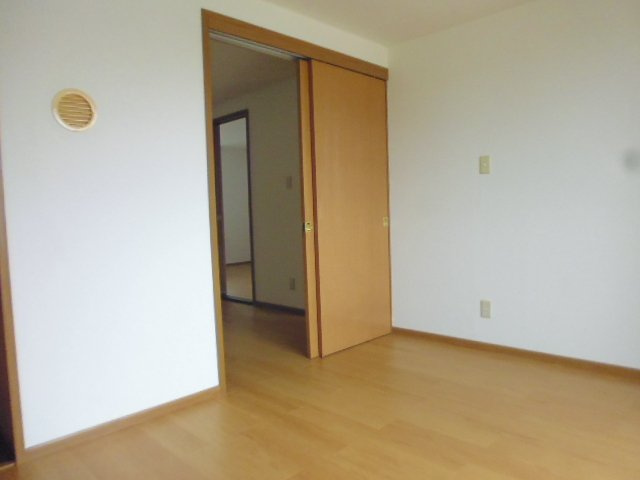 ローゼン大上の居間・リビング|洋室