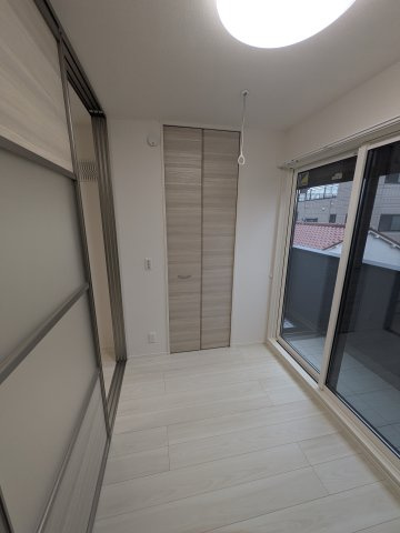 D Paina 宿河原七丁目の洋室