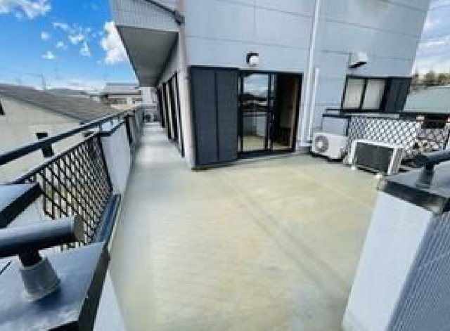 売店舗付き住宅　結城市結城のバルコニー