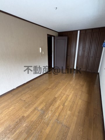 【6DK】遠野町滝内城【駐車場4台可能】の洋室|２F東側洋室