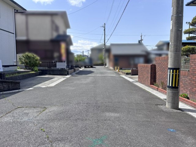 【前面道路含む現地写真】 | 四日市市東日野２丁目 | 前面道路